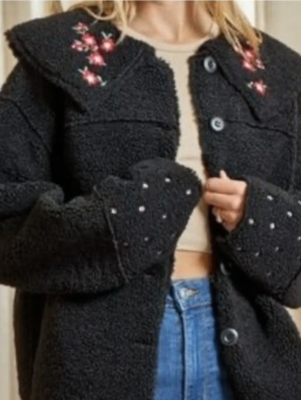 NWT Savanna Jane Button Up Jacket Embroidered Flowers Large Collar NWT
